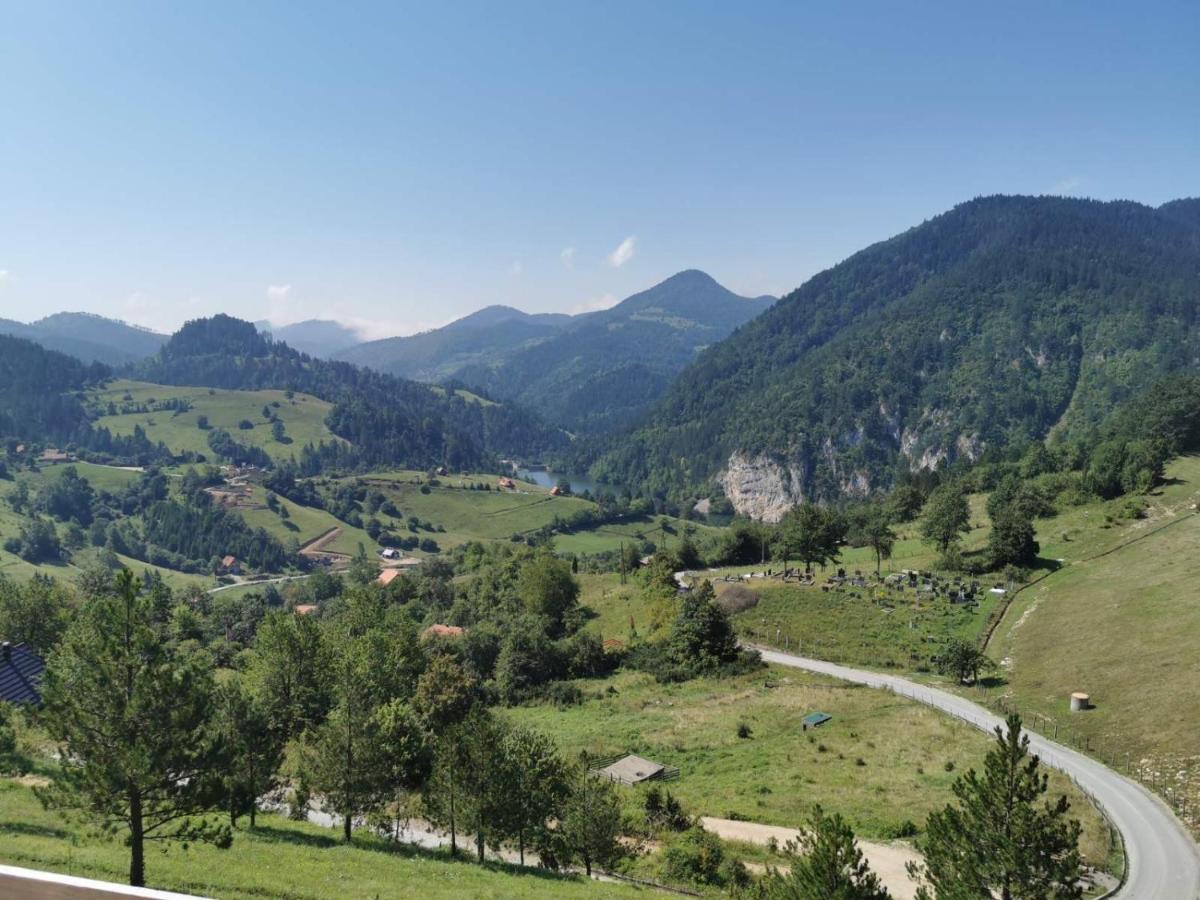 Apartman Bugar Mitrovac Luaran gambar